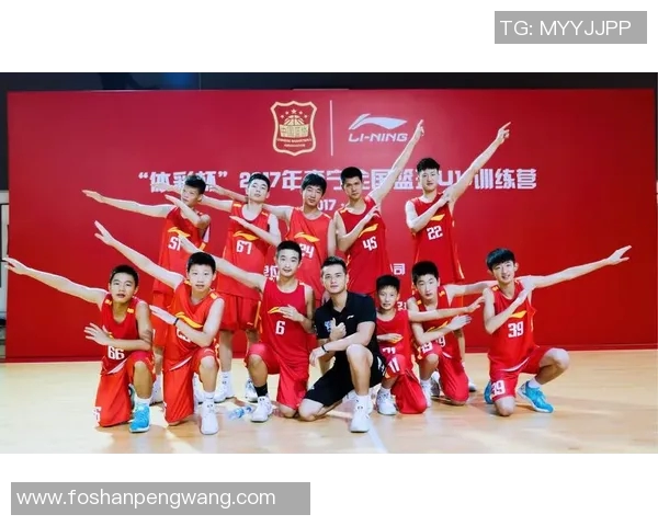 同桌足球明星小说在线阅读带你领略青春热血与梦想追逐的精彩故事